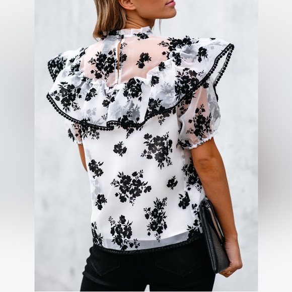 VICI Zinnia Ruffle Statement Blouse | Feminine Elegant | Black & White | Size‎ M - Picture 4 of 11